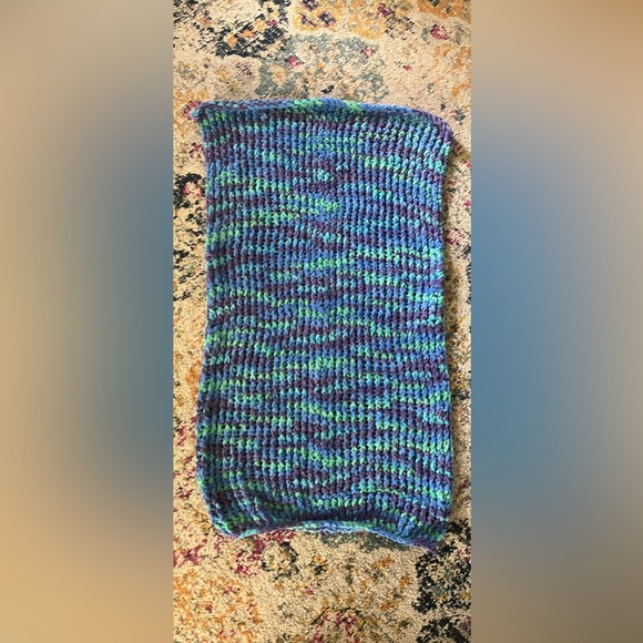 Hand knit baby blanket - Picture 1 of 2
